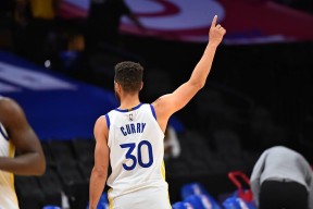 今夜体能课后；夏洛特黄蜂更衣室发声备战NBA常规赛；态度坚定；阵容厚度经受考验的简单介绍-电竞竞猜